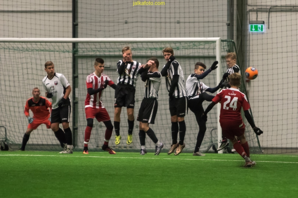 FC-Infonet-00-FC-Santos-00-U1716.11.16-0502